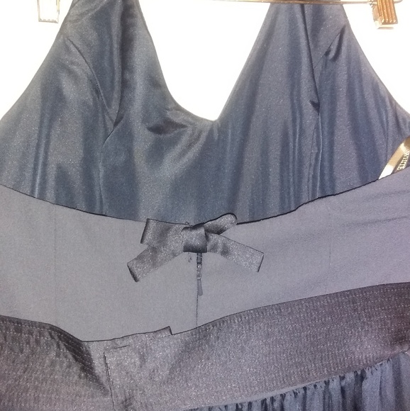 Evening gown - Picture 6 of 6